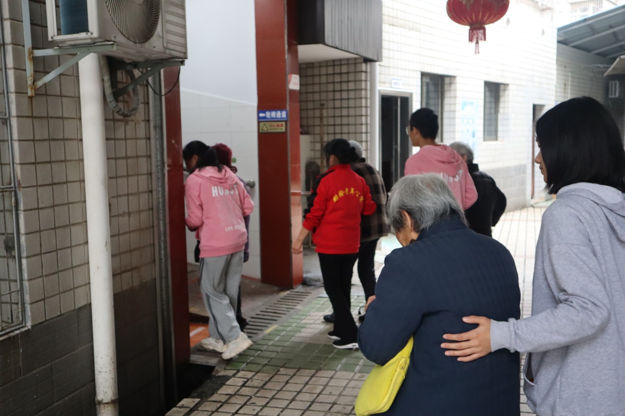  黑料不打烊